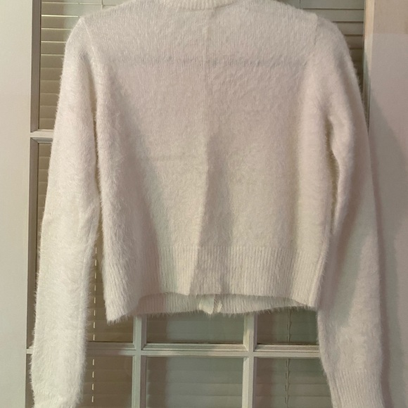 Fuzy cardigan - Picture 2 of 2